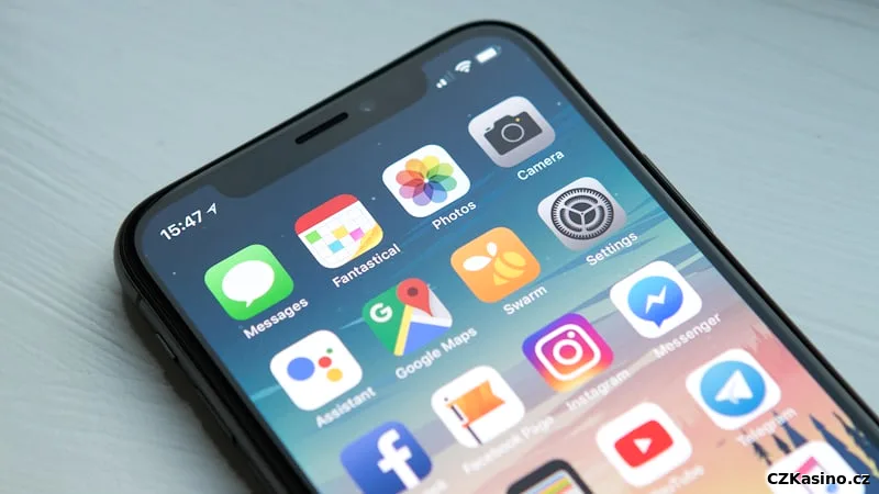 Mobilni telefon s kasinem